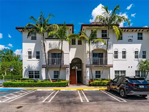 8620 NW 97th Ave #202, Doral, FL 33178