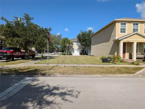 2301 SE Tavares Dr, Port St Lucie, FL 34952