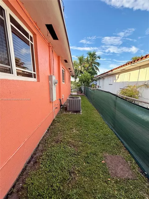 Undisclosed, Hialeah, FL 33014 photo 5