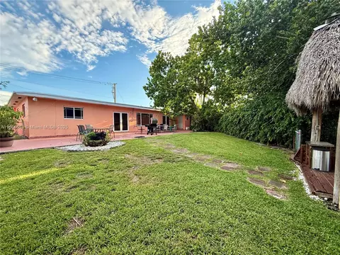 Undisclosed, Hialeah, FL 33014 photo 6