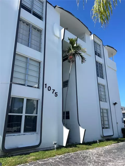 1075 93rd St #106, Bay Harbor Islands, FL 33154