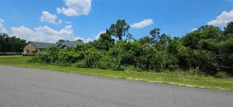 4919 Mendavia Dr, Sebring, FL 33872