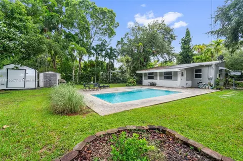 6431 SW 63rd Ct, South Miami, FL 33143