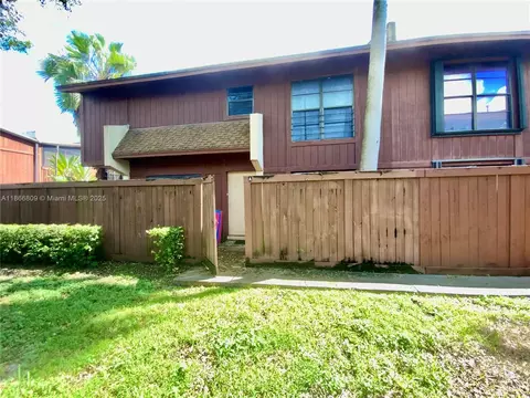 7024 SW 114th Pl #A-52, Miami, FL 33173