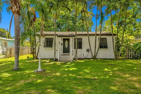 925 NW 4th Ave, Homestead, FL 33030