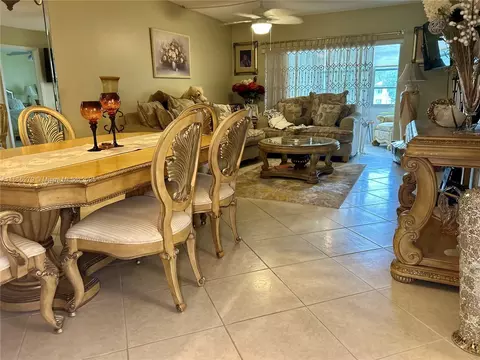 9802 Marina Blvd #125, Boca Raton, FL 33428