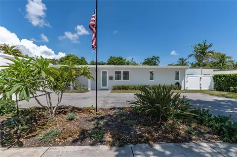1945 S Hibiscus Dr, North Miami, FL 33181