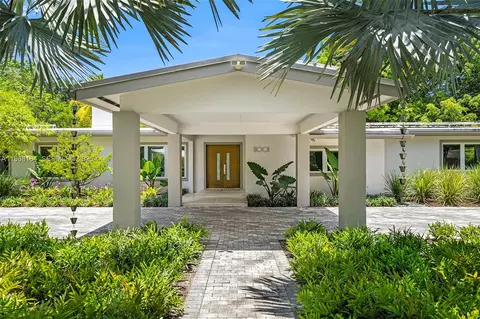 11001 SW 64th Ave, Pinecrest, FL 33156