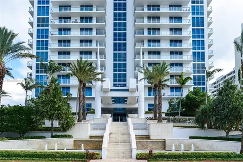 3101 S Ocean Dr #404, Hollywood, FL 33019