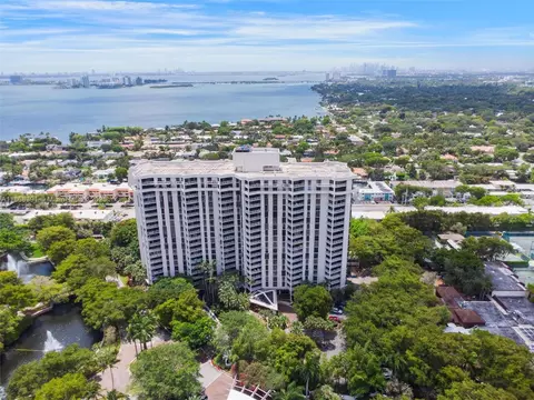 2000 Towerside Ter #610, Miami, FL 33138