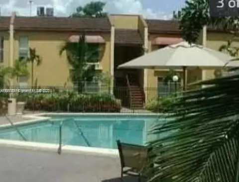 4529 Treehouse Ln # 3-C, Tamarac, FL 33319