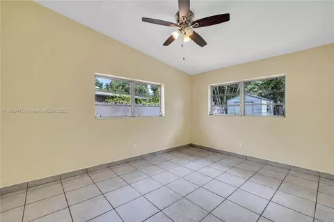 Other - 650 NE 178 St, Miami, FL 33162 photo 6 of 7