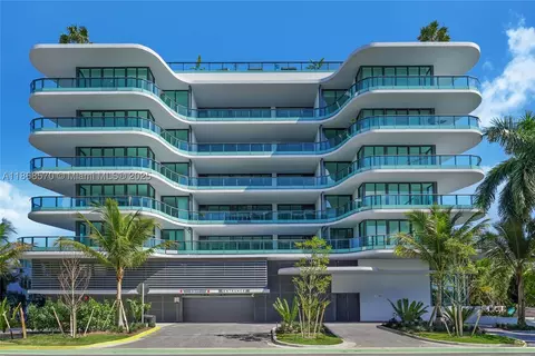 9901 W Bay Harbor Dr #406, Bal Harbour, FL 33154