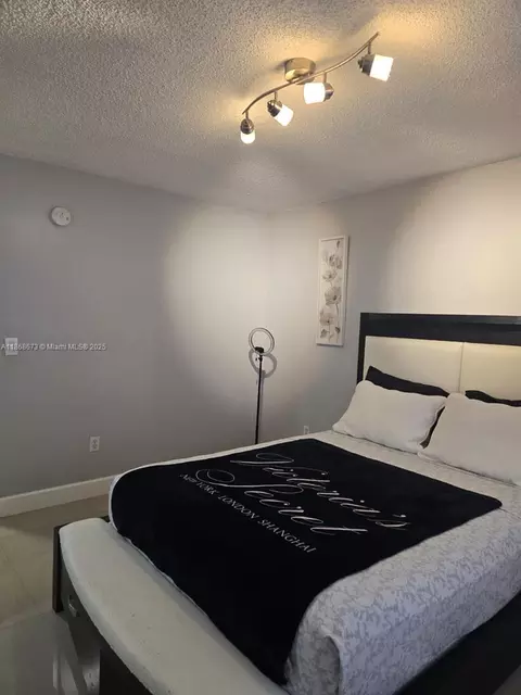 6919 W 36th Ave #101, Hialeah, FL 33018 photo 9