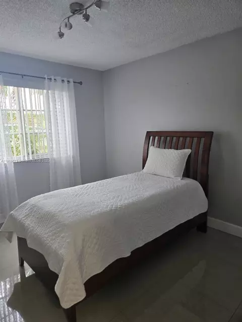 6919 W 36th Ave #101, Hialeah, FL 33018 photo 15
