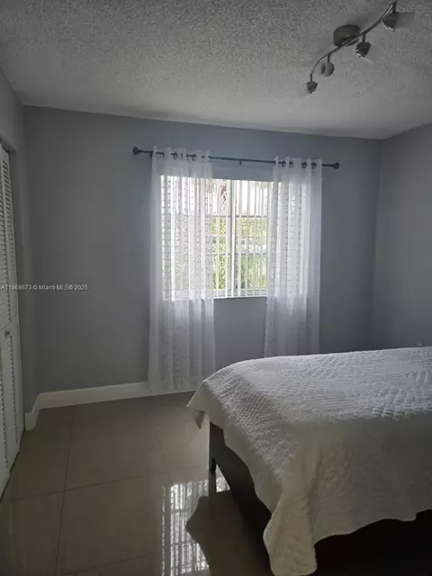 6919 W 36th Ave #101, Hialeah, FL 33018 photo 14