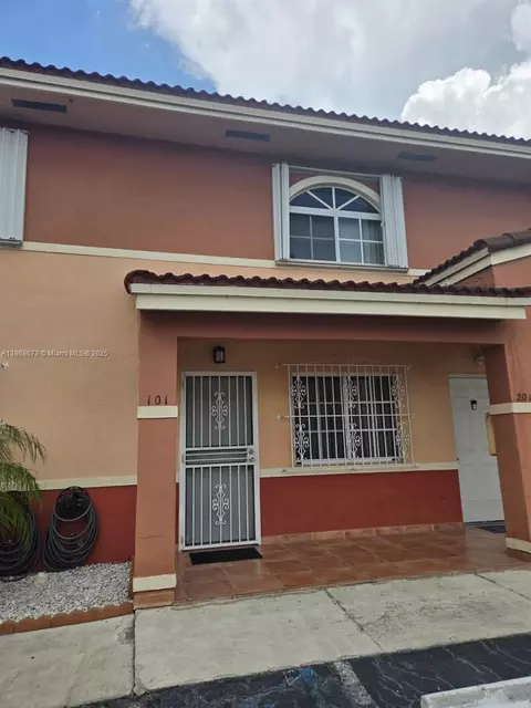 6919 W 36th Ave #101, Hialeah, FL 33018