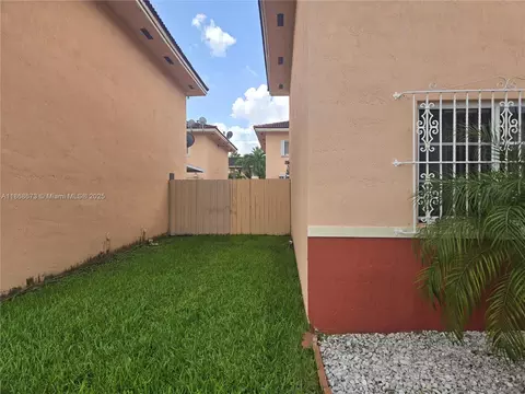 6919 W 36th Ave #101, Hialeah, FL 33018 photo 2