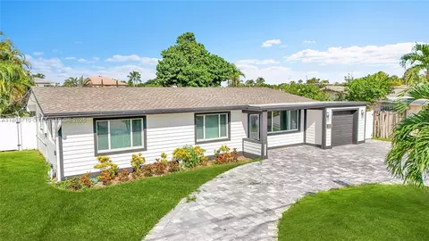 351 SE 16th Ave, Pompano Beach, FL 33060