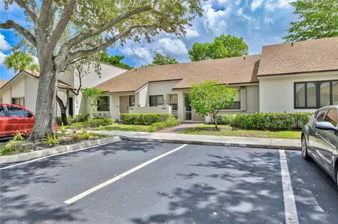 7940 NW 10th St, Plantation, FL 33322