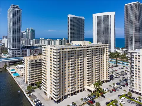 1833 S Ocean Dr #1007, Hallandale Beach, FL 33009