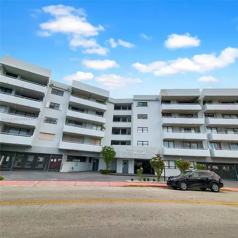 7300 Wayne Ave #416, Miami Beach, FL 33141