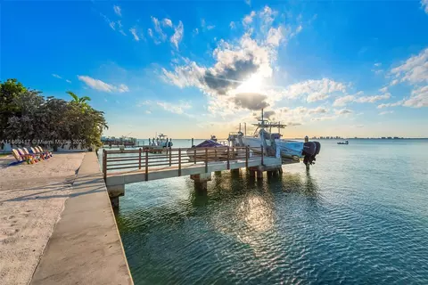 Other - 200 Harbor Dr, Key Biscayne, FL 33149 photo 3 of 7