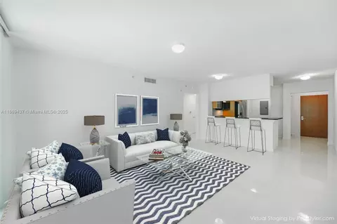 31 SE 5th St #1510, Miami, FL 33131