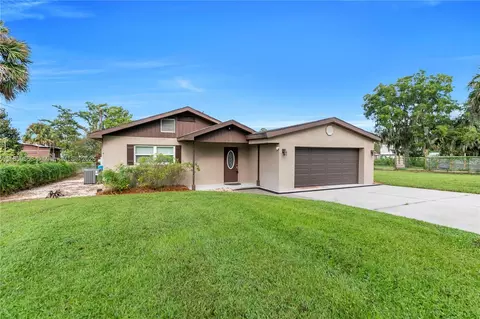 9431 Lake Marion Creek Rd, Haines City, FL 33844
