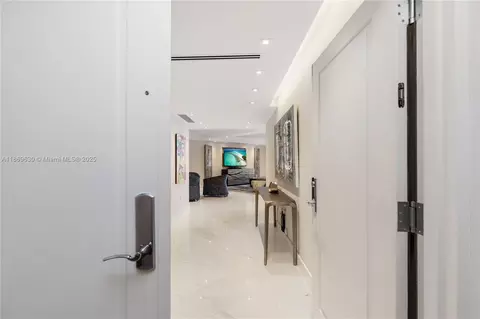 Undisclosed, Miami, FL 33129