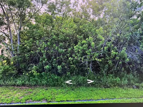 4513 SW Rachel St, Port St Lucie, FL 34953