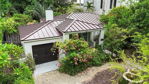 393 Minola Dr, Miami Springs, FL 33166