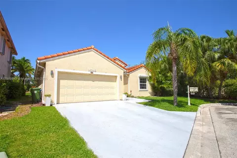 16298 La Costa Dr, Weston, FL 33326