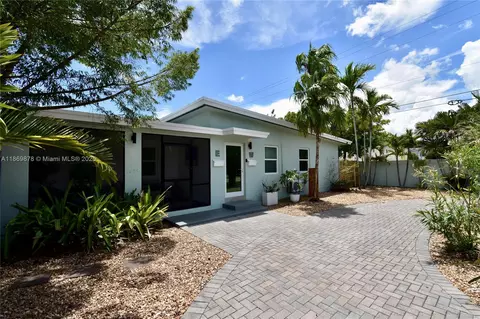 1904 NE 26th Dr, Wilton Manors, FL 33306