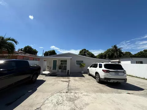 3018 NW 101st St, Miami, FL 33147