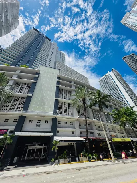 1250 S Miami Ave #1913, Miami, FL 33130