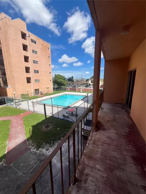 440 E 23rd St #1118, Hialeah, FL 33013 photo 27