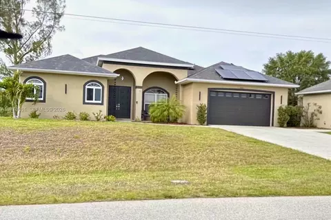 2019 SW 29th Ter, Cape Coral, FL 33914
