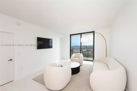 301 Altara Ave #619, Coral Gables, FL 33146