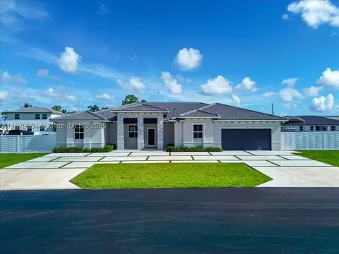 19803 SW 321 St, Homestead, FL 33030