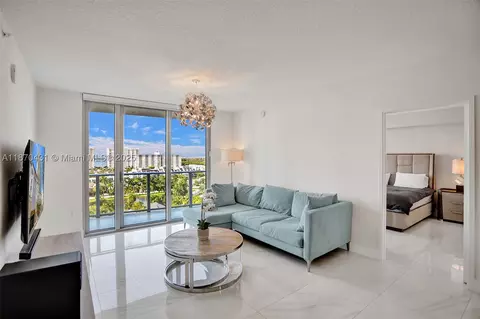 330 Sunny Isles Blvd #5-1204, Sunny Isles Beach, FL 33160