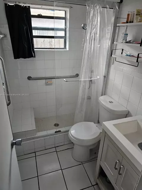 109 NW 28th Ter, Fort Lauderdale, FL 33311