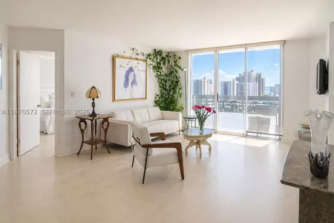 19101 NE 36th Ct #1411, Aventura, FL 33180