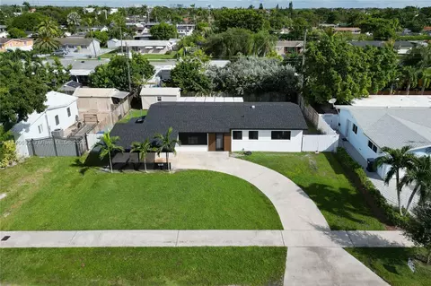 10441 SW 50th Ter, Miami, FL 33165