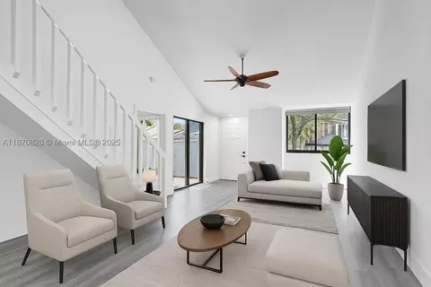 1818 Adventure Pl, North Lauderdale, FL 33068