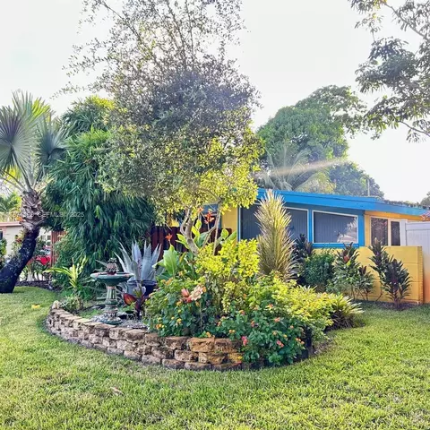 881 SW 49th Ter, Plantation, FL 33317