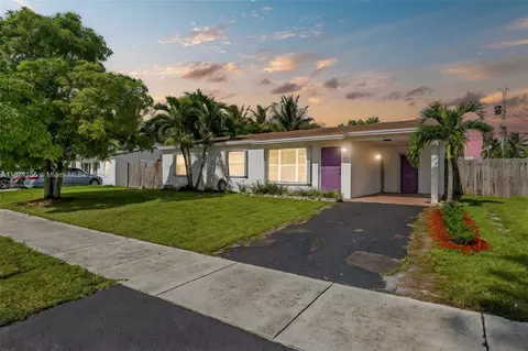 1601 SW 68th Ter, North Lauderdale, FL 33068