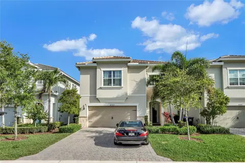 4353 Large Leaf Ln, Hollywood, FL 33021