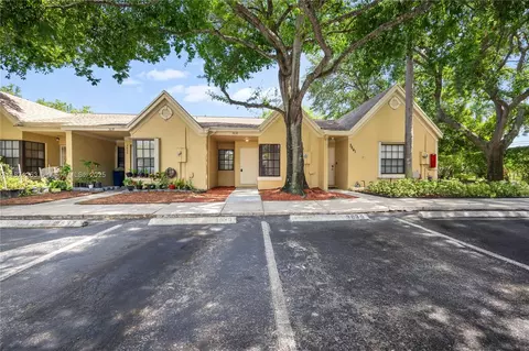 3639 NW 83rd Ln, Sunrise, FL 33351
