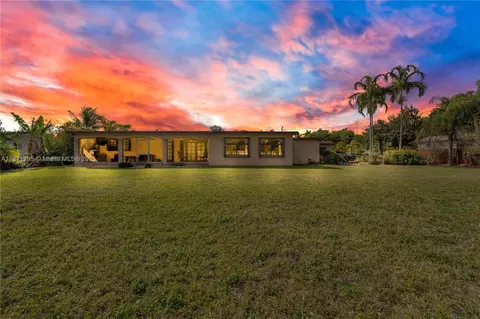 11325 SW 109th Ave, Miami, FL 33176